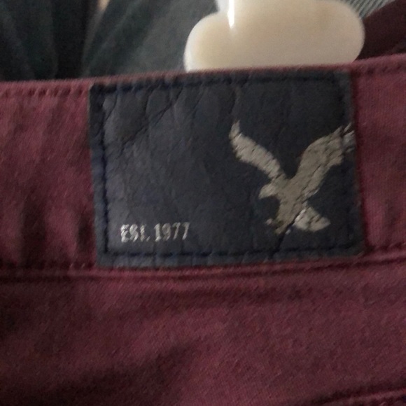 AE maroon high rise jeggings size 2 - Picture 5 of 6